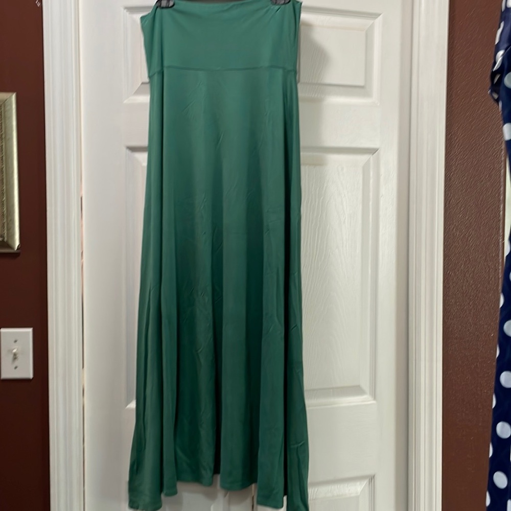 LuLaRoe green maxi skirt, medium